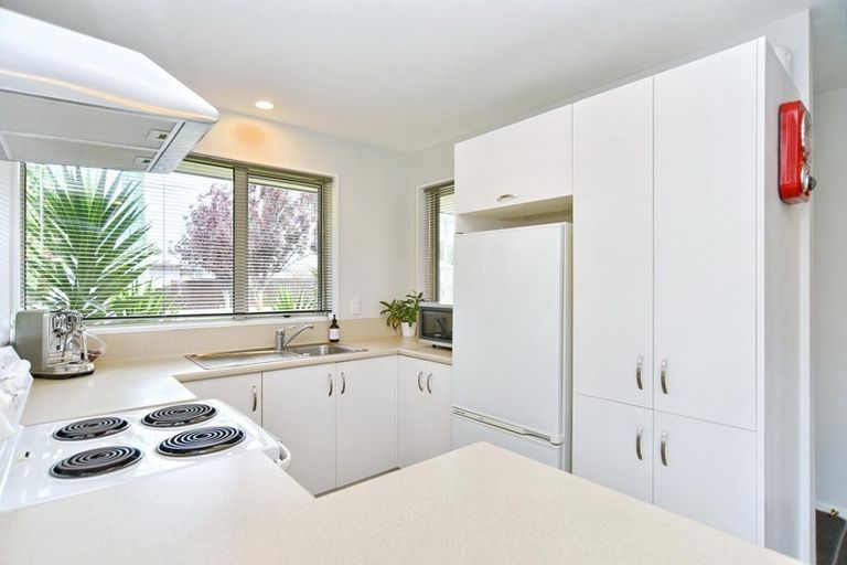 Photo of property in 4 Darroch Street, Belfast, Christchurch, 8051