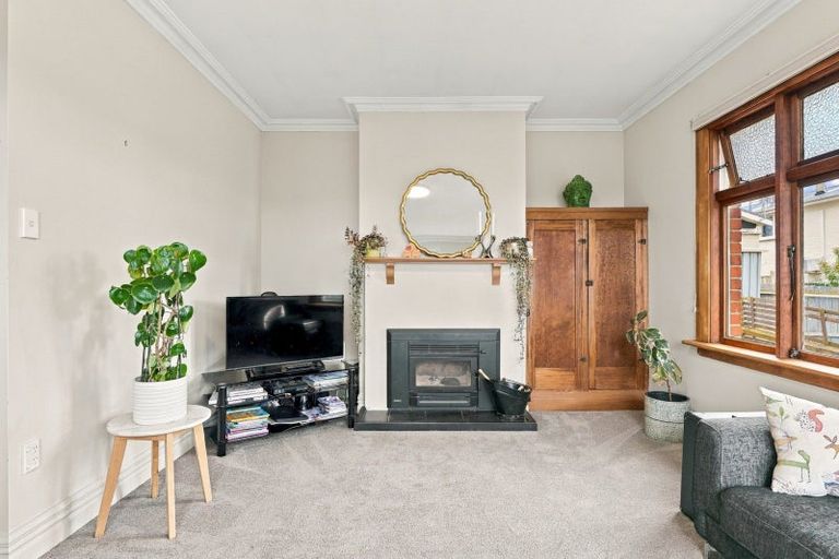 Photo of property in 55 English Avenue, Mornington, Dunedin, 9011