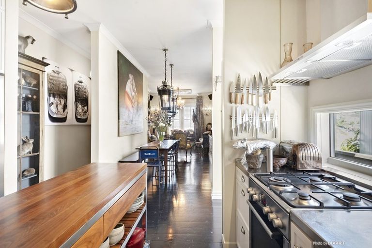 Photo of property in 22 Charlotte Avenue, Brooklyn, Wellington, 6021