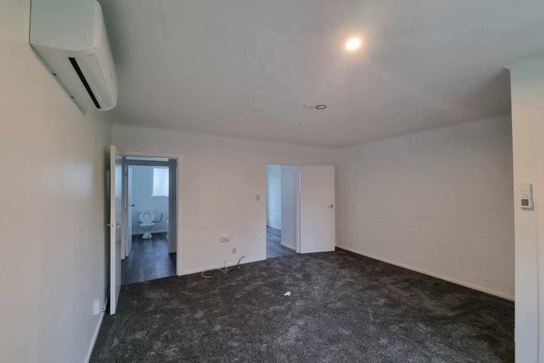 Photo of property in 29a Farmer Crescent, Taita, Lower Hutt, 5011