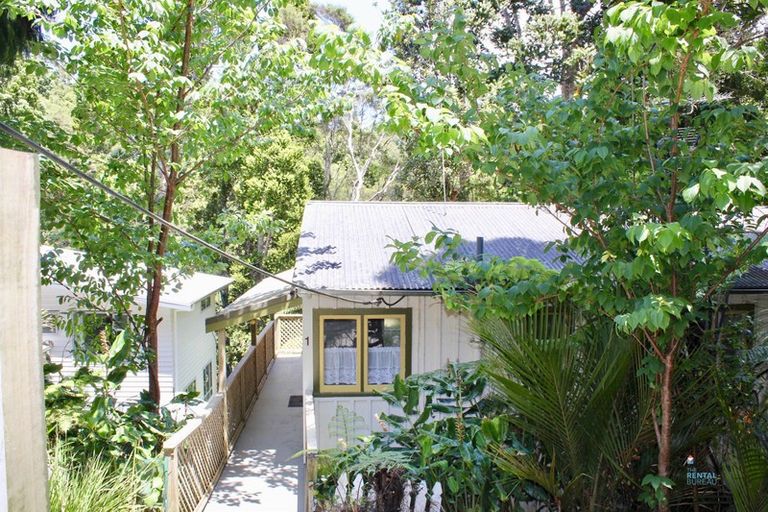 Photo of property in 233 Konini Road, Titirangi, Auckland, 0604
