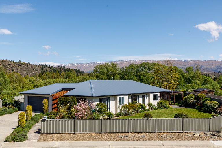 Photo of property in 13 Walnut Grove, Alexandra, 9320