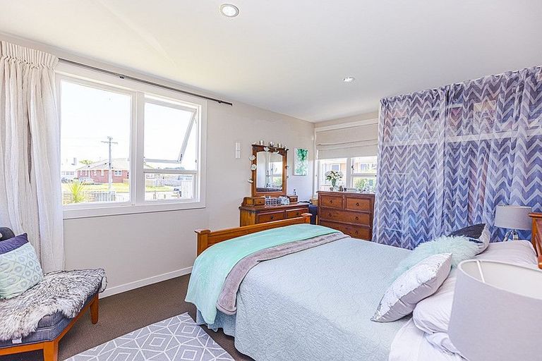 Photo of property in 5 Armstrong Place, Gonville, Whanganui, 4501
