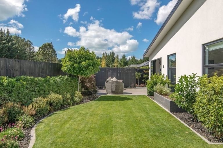 Photo of property in 5 Kohunga Crescent, Bottle Lake, Christchurch, 8083