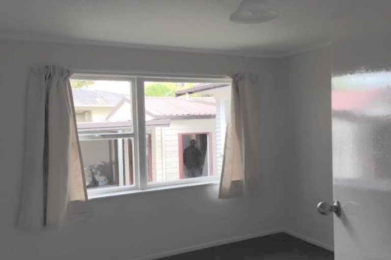 Photo of property in 20 Ronald Place, Manurewa, Auckland, 2102