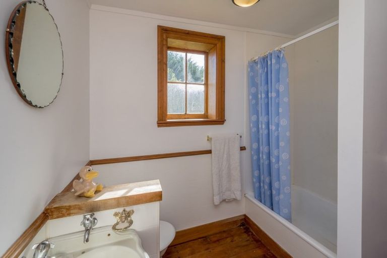 Photo of property in 217 Muhunoa Road West, Ohau, Levin, 5570