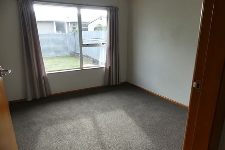 Photo of property in 4 Newhaven Street, Burwood, Christchurch, 8083