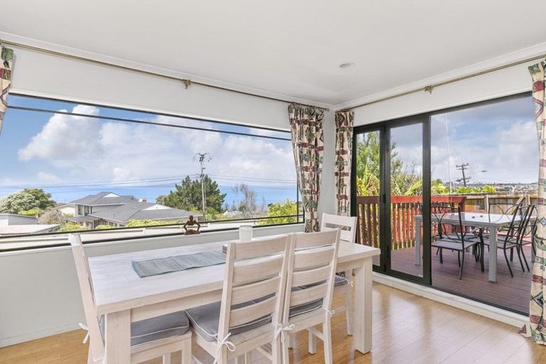 Photo of property in 2a Mizpah Road, Torbay, Auckland, 0630