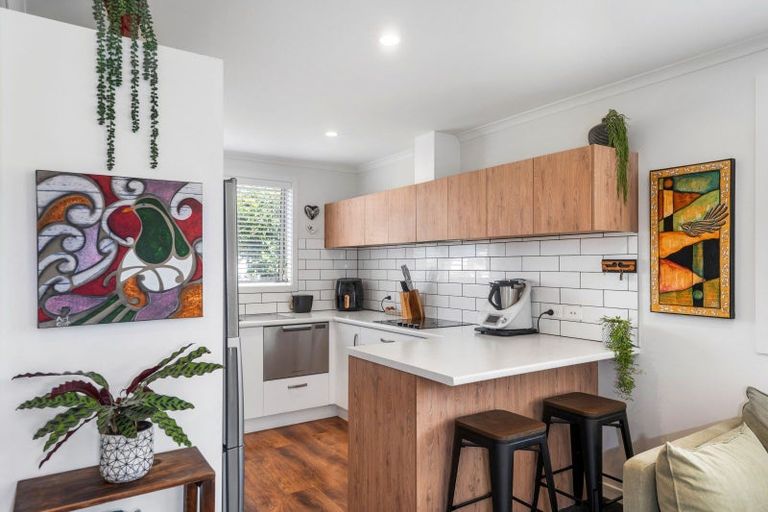 Photo of property in Waterview Estate, 54/4 Greystone Place, Omokoroa, 3114