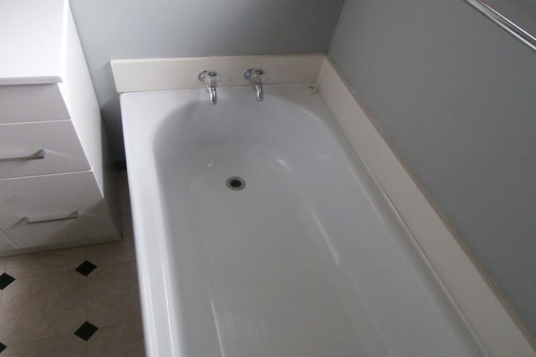 Photo of property in 2/34 Cresswell Avenue, Burwood, Christchurch, 8061