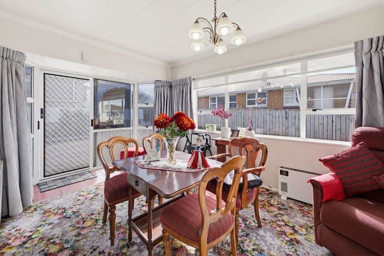 Photo of property in 66 Tukapa Street, Westown, New Plymouth, 4310