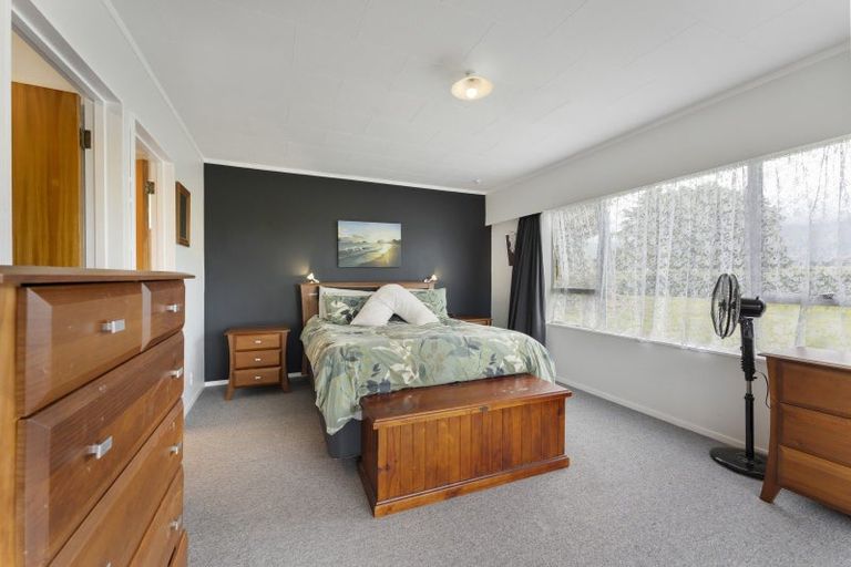 Photo of property in 921 Top Grass Road, Dannevirke, 4972