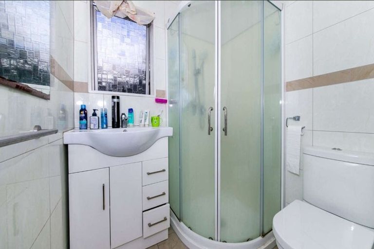 Photo of property in 2/70 Dawson Road, Otara, Auckland, 2023
