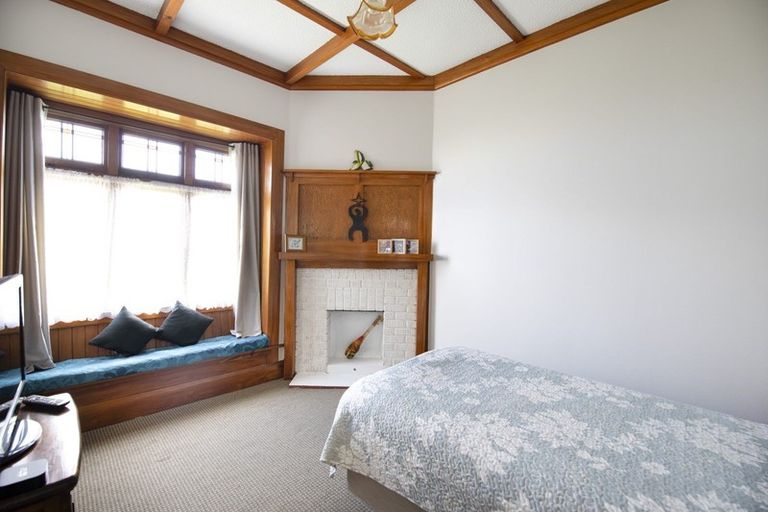 Photo of property in 2 Todd Street, Napier South, Napier, 4110