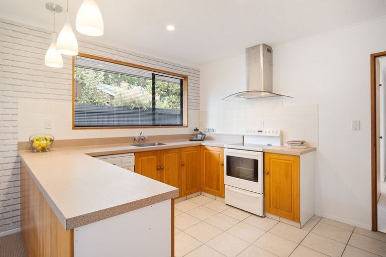 Photo of property in 1/82 Waratah Street, Avondale, Christchurch, 8061