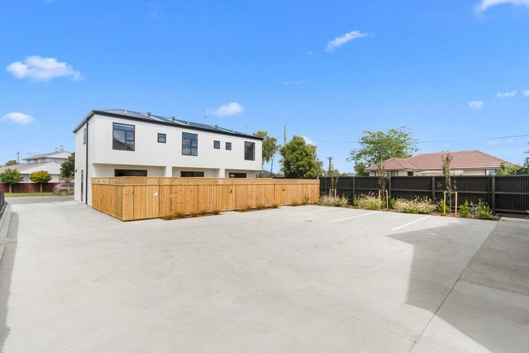 Photo of property in 2/61 Farrington Avenue, Bishopdale, Christchurch, 8053