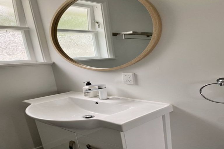 Photo of property in 188b Waddington Drive, Naenae, Lower Hutt, 5011