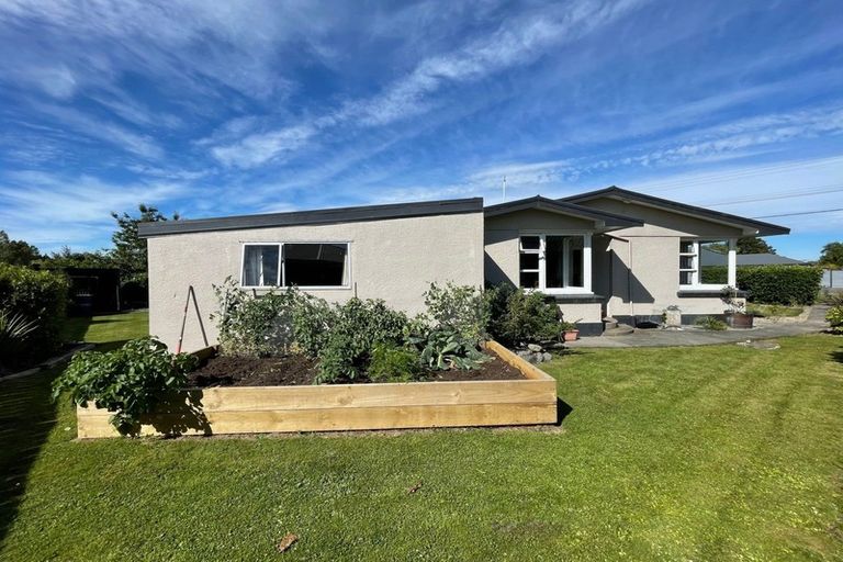 Photo of property in 49 Park Street, Winton, 9720