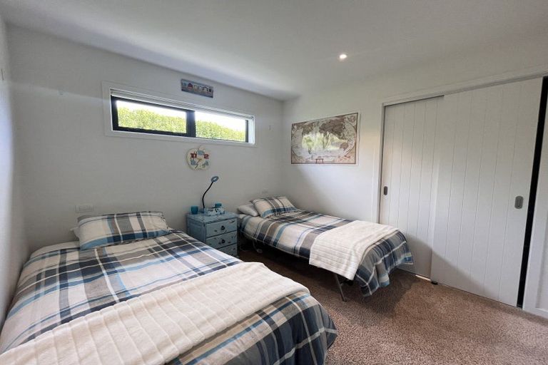 Photo of property in 32 Orford Drive, Jacks Point, Queenstown, 9371