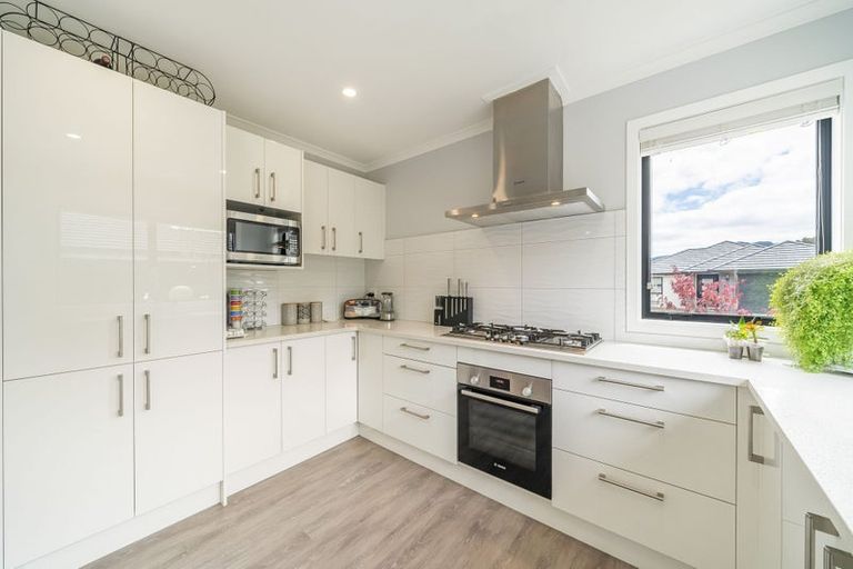 Photo of property in 12 Fenwick Crescent, Wallaceville, Upper Hutt, 5018