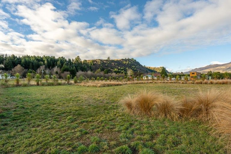 Photo of property in 16 Soper Street, Athol, 9793