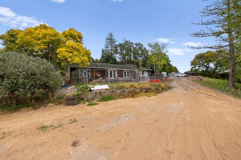 Photo of property in 107 Puke Road, Kumeu, 0891