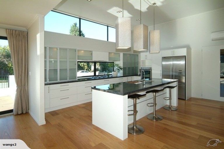 Photo of property in 21 Paeroa Street, Riccarton, Christchurch, 8041