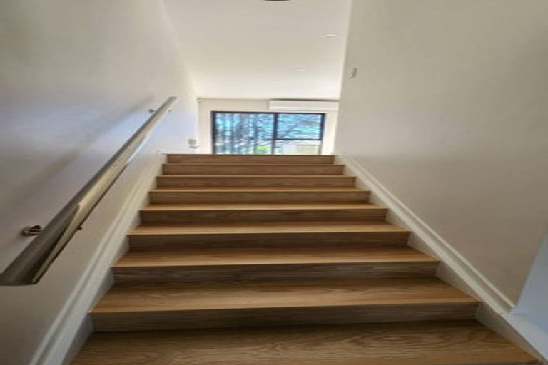 Photo of property in 29 Korokio Lane, Henderson, Auckland, 0612