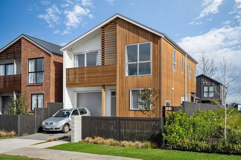 Photo of property in 20 Courage Road, Papakura, 2110