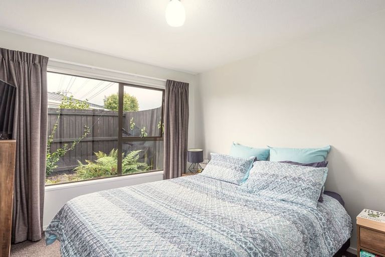 Photo of property in 14a Algie Place, Avonhead, Christchurch, 8042