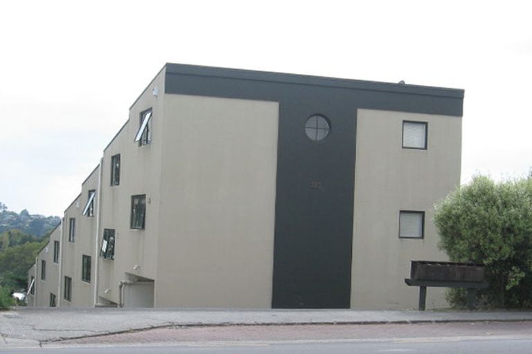 Photo of property in 123 Mokoia Road, Birkenhead, Auckland, 0626