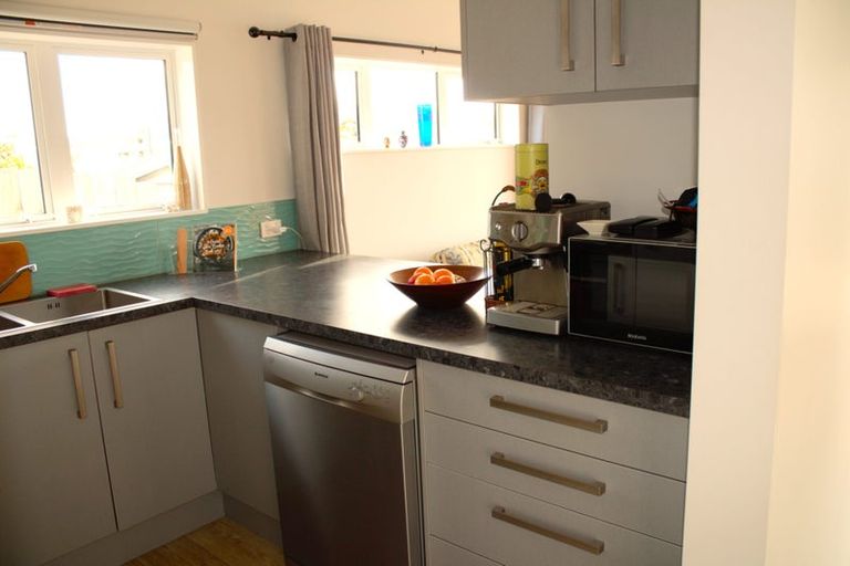 Photo of property in 58 Maclean Street, Paraparaumu Beach, Paraparaumu, 5032