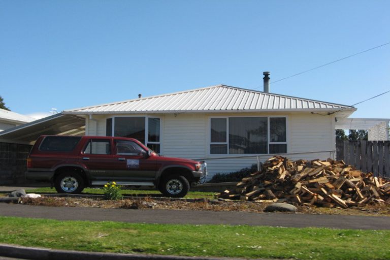Photo of property in 16 Bideford Street, Brooklands, New Plymouth, 4310