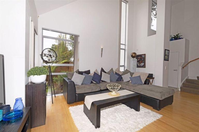 Photo of property in 108b Mcleod Road, Te Atatu South, Auckland, 0610