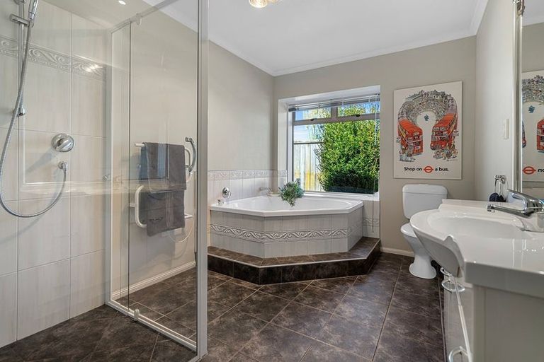 Photo of property in 42 Sorrento Key, Papamoa Beach, Papamoa, 3118