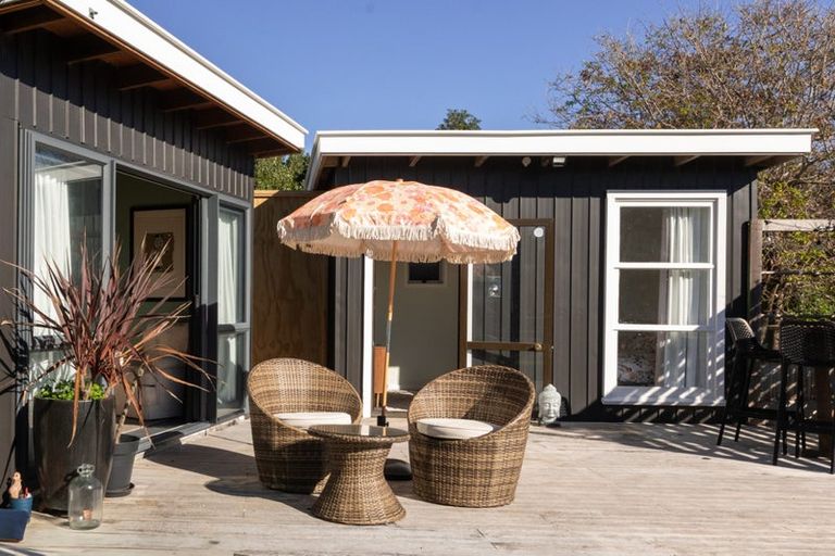 Photo of property in 262 Seaforth Road, Waihi Beach, 3611