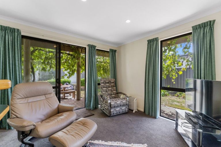 Photo of property in 2/54 Hawai Street, Two Mile Bay, Taupo, 3330