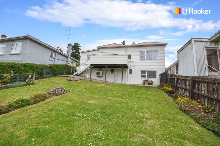 Photo of property in 63 Walton Street, Kaikorai, Dunedin, 9010