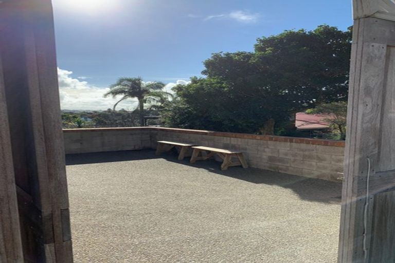 Photo of property in 1/16 Willis Street, Torbay, Auckland, 0630