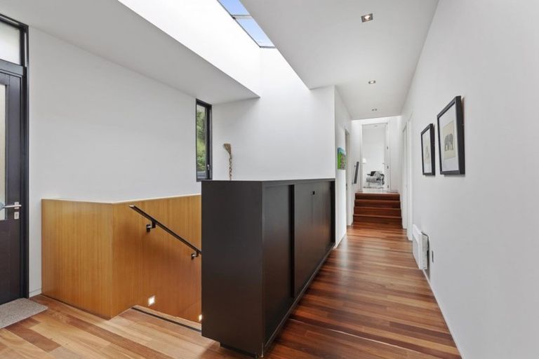 Photo of property in 80 Burnham Street, Seatoun, Wellington, 6022