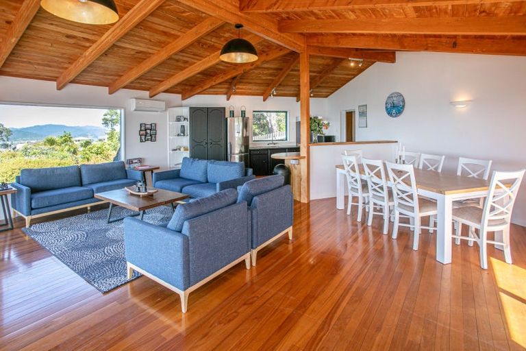 Photo of property in 251 Paku Drive, Tairua, 3508