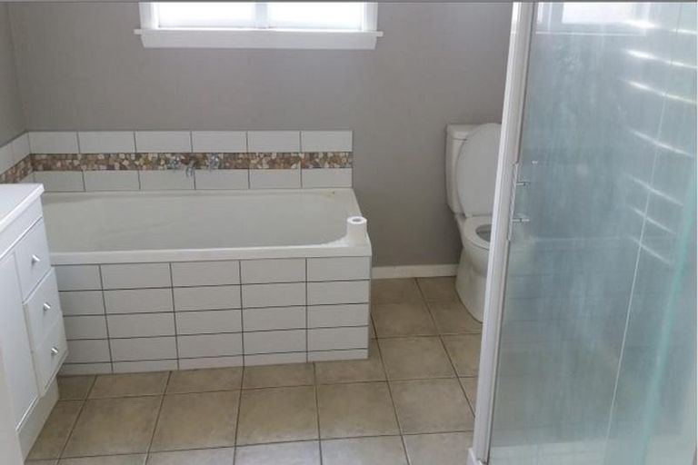 Photo of property in 16 Hewlings Street, Shirley, Christchurch, 8013