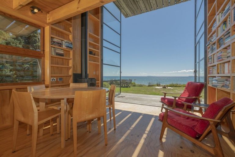 Photo of property in 342 Tangiora Avenue, Whangapoua, Coromandel, 3582