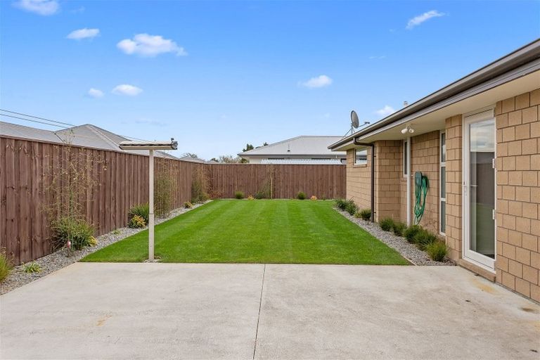 Photo of property in 69 Kippenberger Avenue, Rangiora, 7400