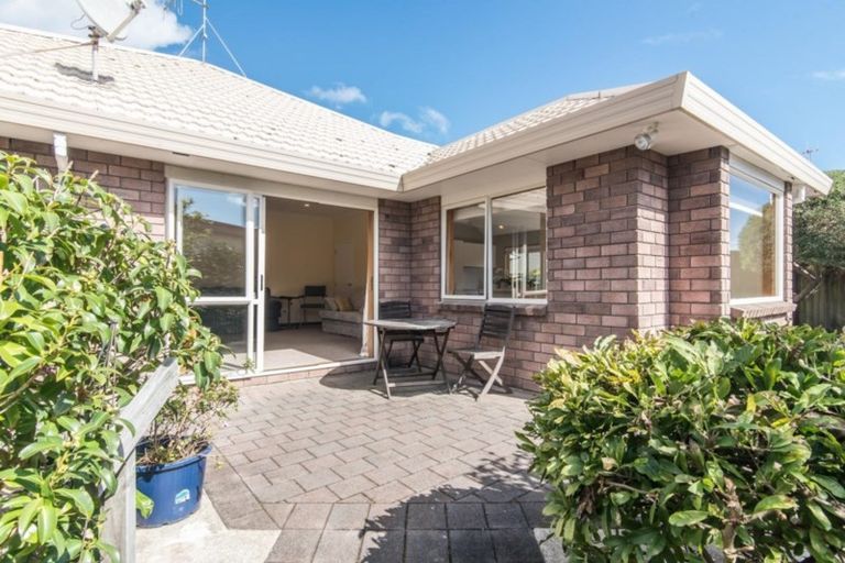 Photo of property in 31 Beach Haven Place, Paraparaumu Beach, Paraparaumu, 5032