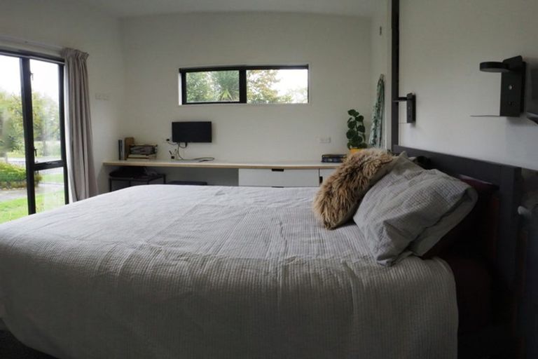 Photo of property in 123 Clarendon Terrace, Woolston, Christchurch, 8023