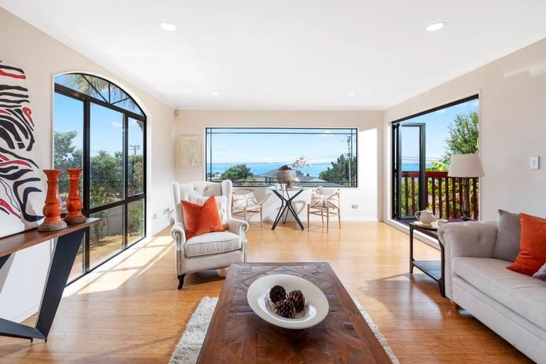 Photo of property in 2a Mizpah Road, Torbay, Auckland, 0630