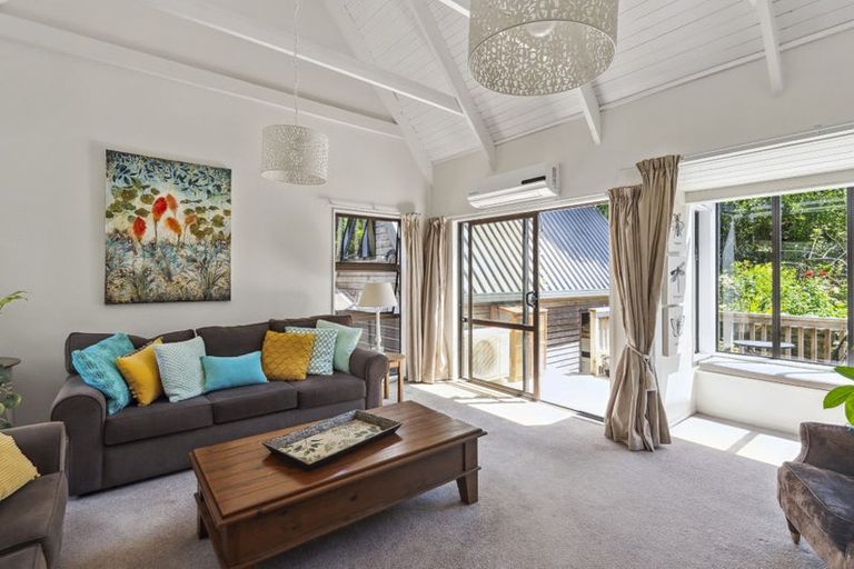 Photo of property in 25 Ratanui Road, Paraparaumu, 5032