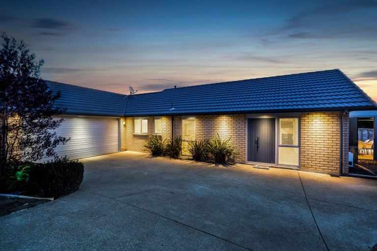 Photo of property in 201 Heta Road, Merrilands, New Plymouth, 4312