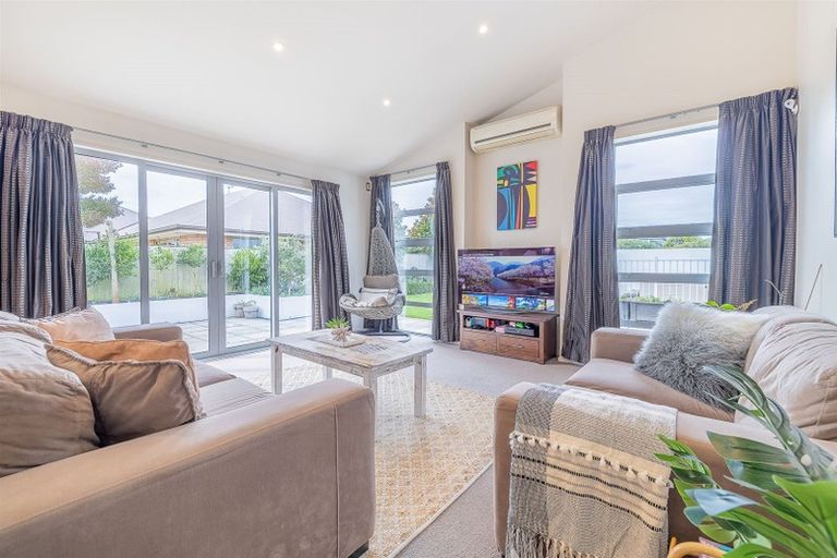 Photo of property in 3 Eaglesome Avenue, Aidanfield, Christchurch, 8025